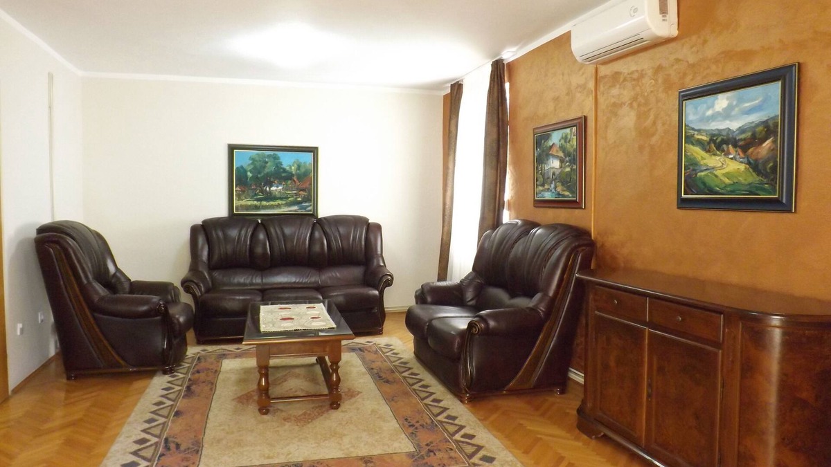 Rozino House | GARDEN APARTMENT with 3 bedrooms