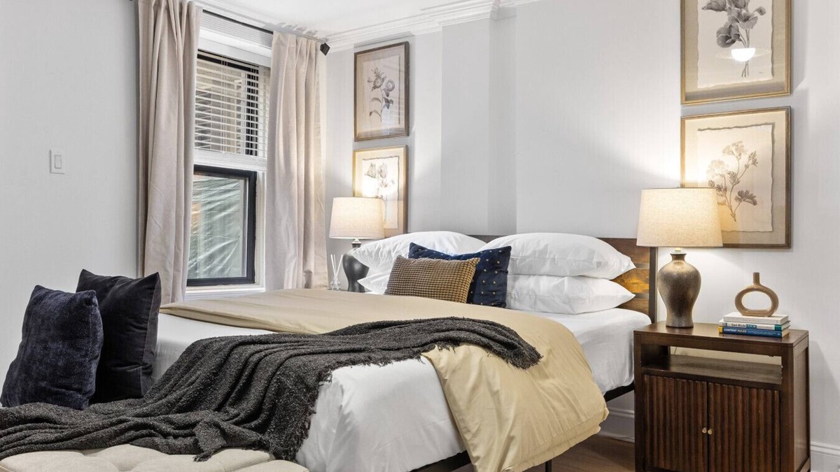 Harlem Apartment | Garden Apt in Harlem Brownstone