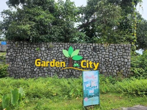 Inna Villa | Garden city homestay