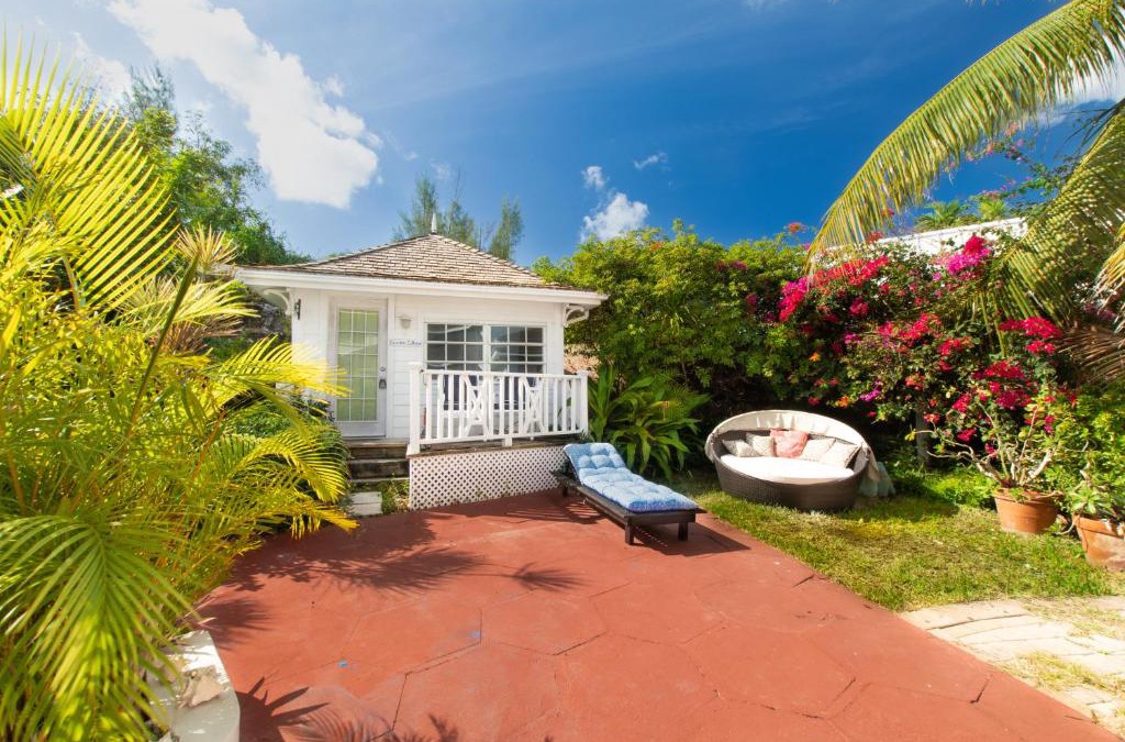 Nassau Apartment | Garden Cottage - At Orange Hill