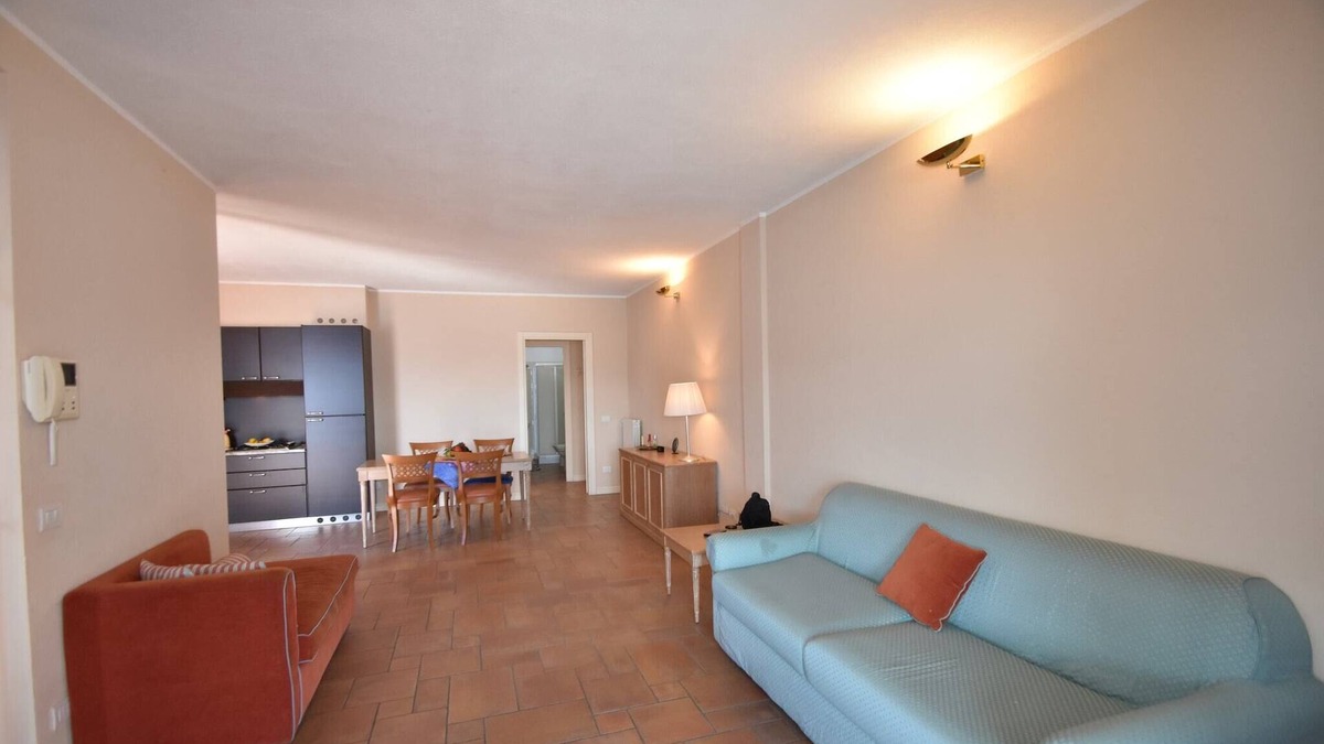 Oggebbio Apartment | Garden Flat by Lake Maggiore