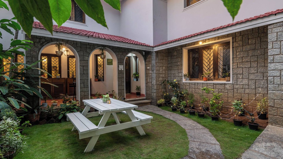 Koramangala Villa | Garden Glory Villa by Spacez