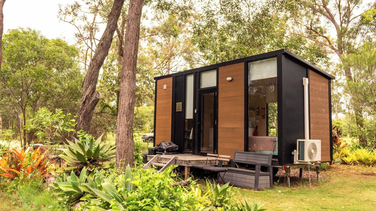 Howard House | Garden Grove by Tiny Away