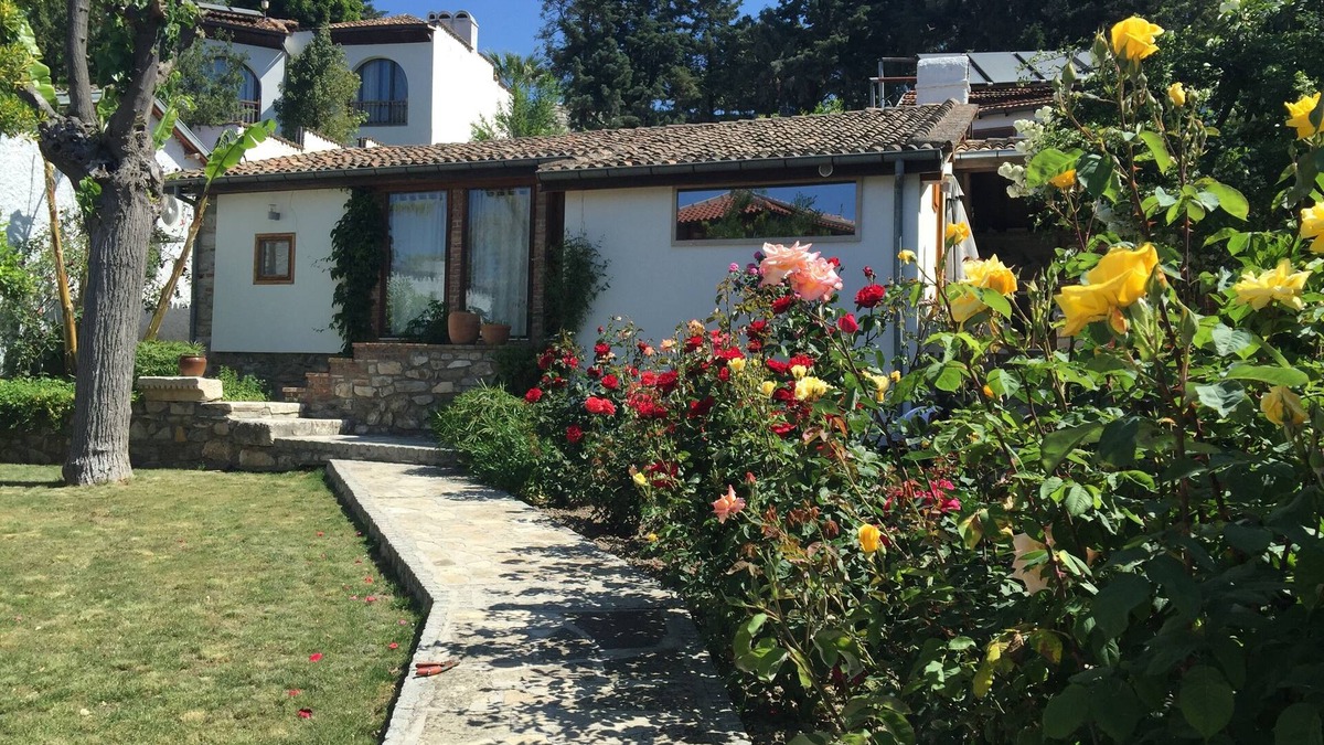 Selcuk House | Garden House, Ephesus Holiday Rentals