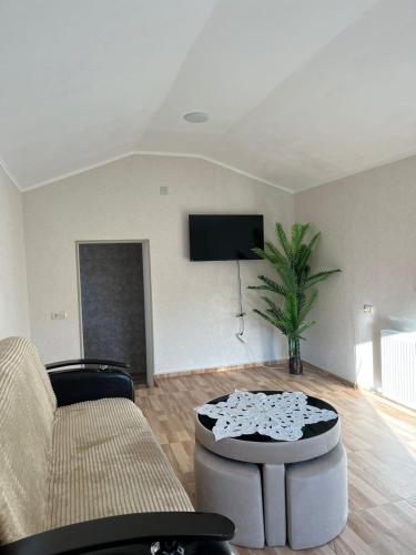 Akhaltsikhe Apartment | Garden house