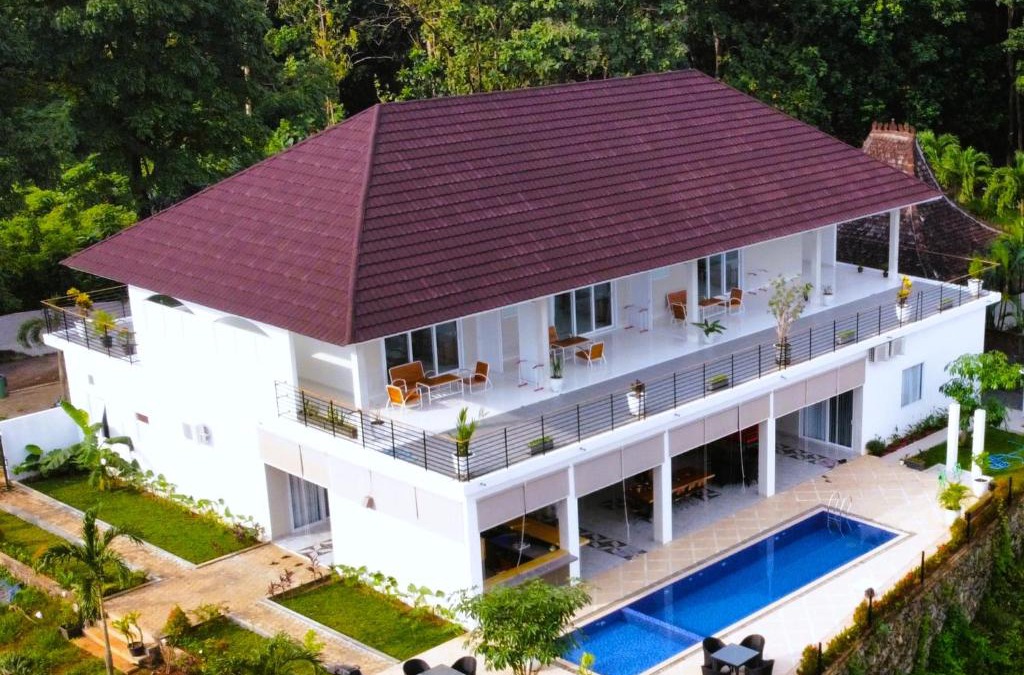 Bandengan House | Garden House Jepara