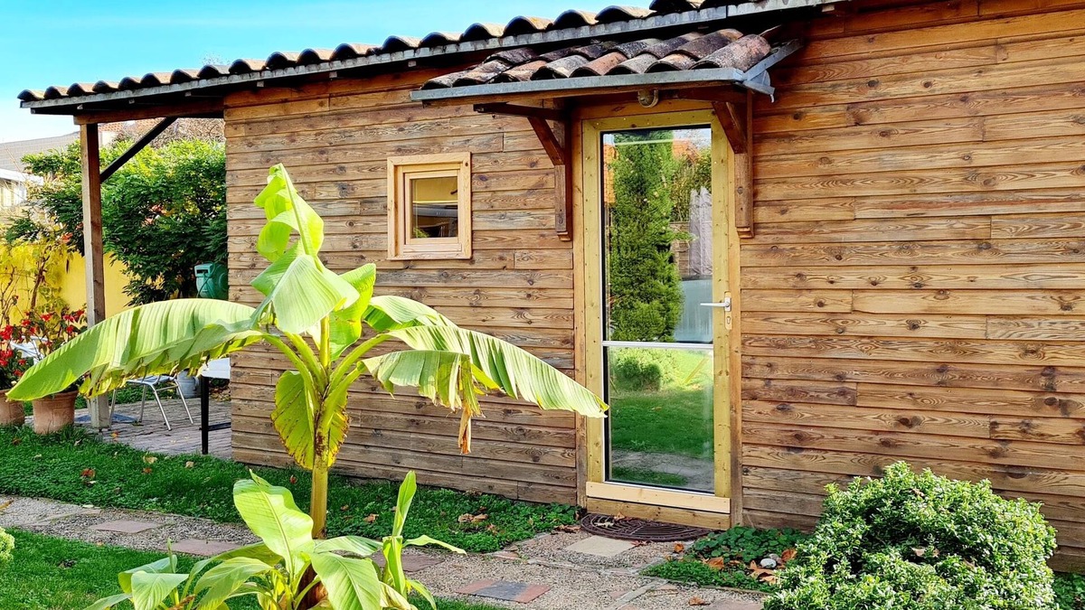 Casselardit House | Garden hut