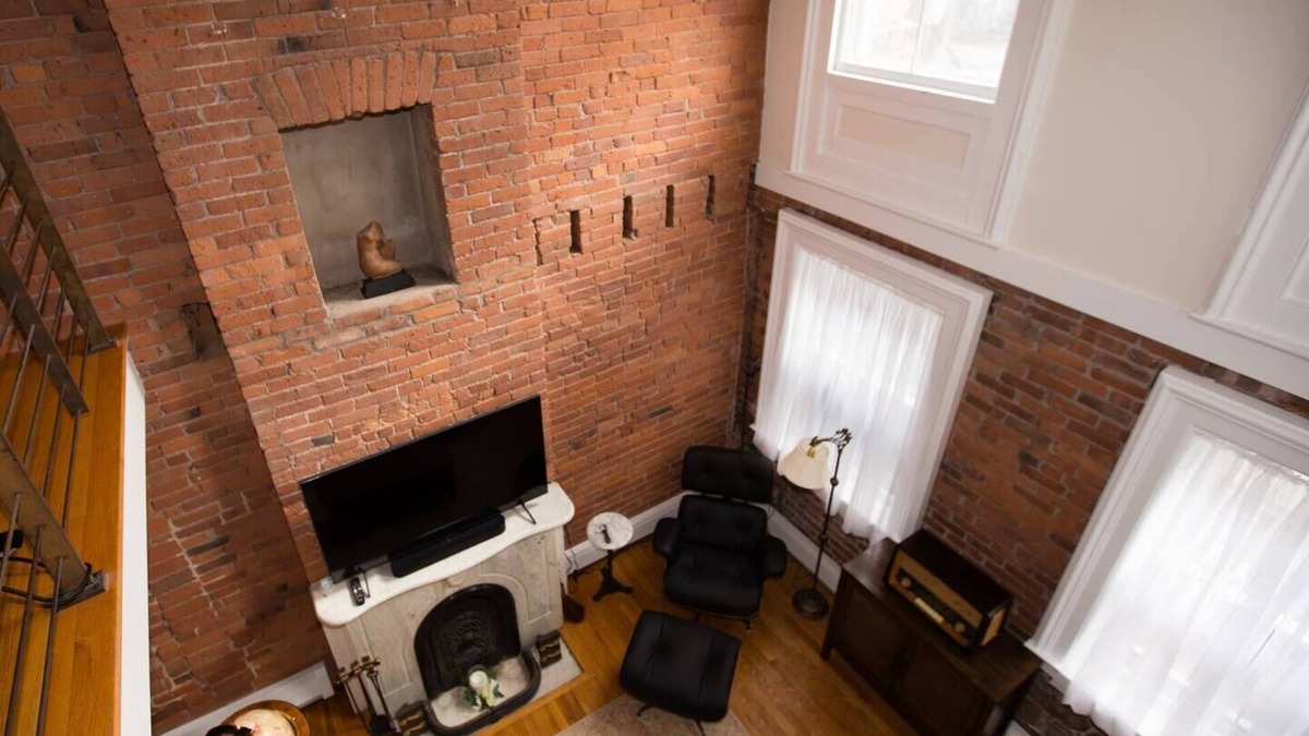 Mill River Apartment | Garden Level Suite, Court Street