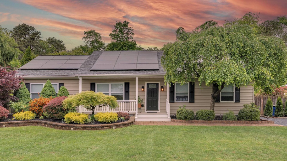 Whitesboro House | Garden Oasis Home near Wildwood Beaches