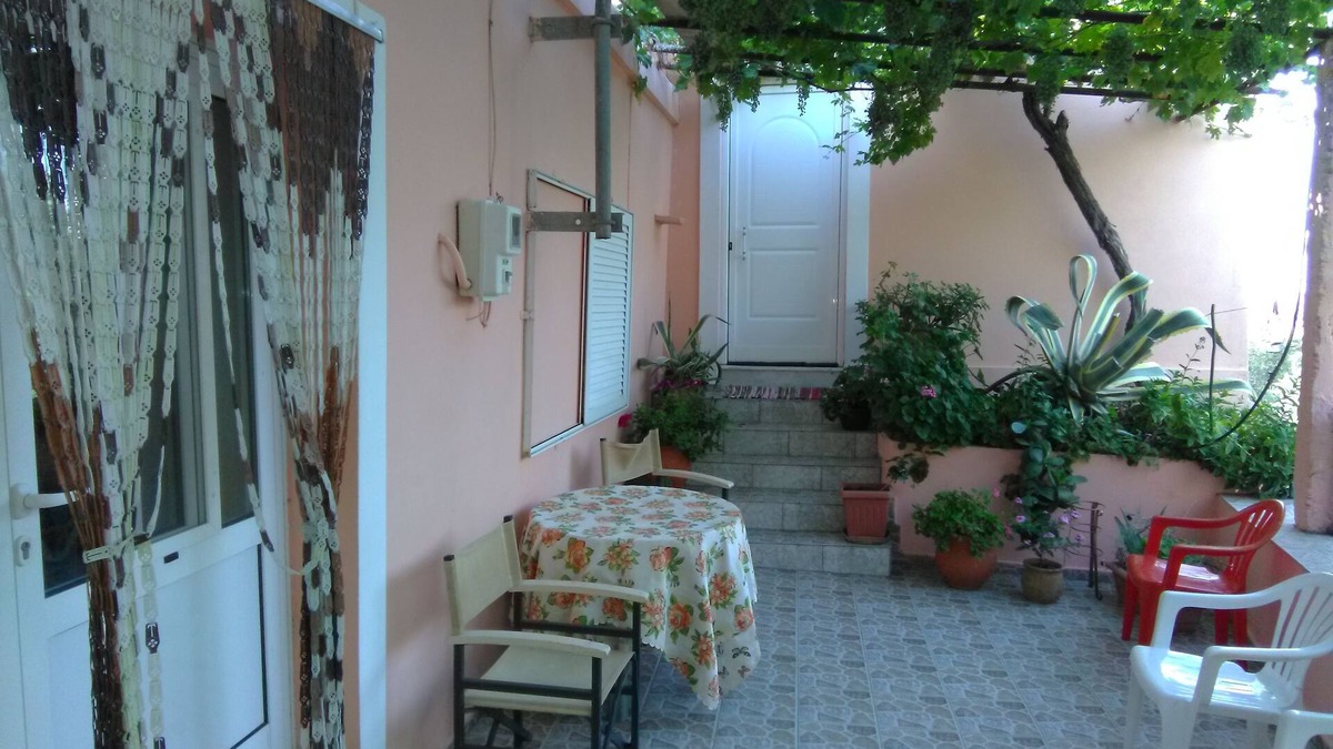 Kantanos-Selino House | Garden Of Olive Trees