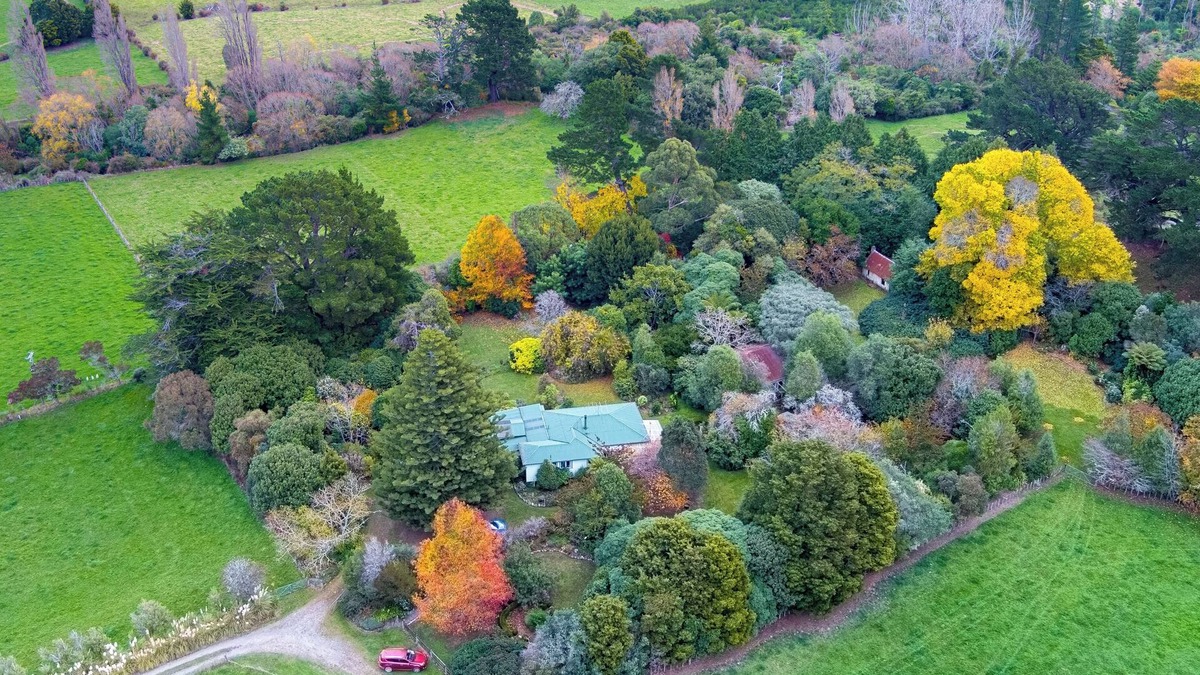 Solway Other | Garden paradise, rural Wairarapa farmhouse