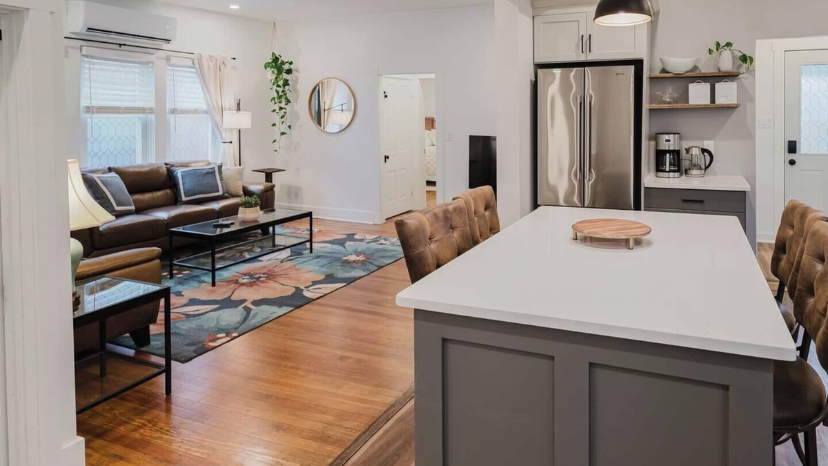 Lewisburg Apartment | Garden Retreat Steps from Downtown Lewisburg