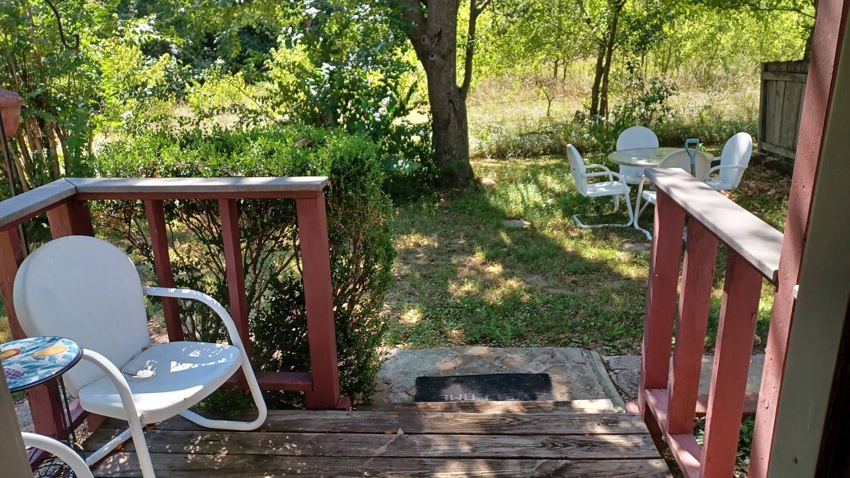 Claremore Cottage | Garden Room and Living area/Kitchen downstairs