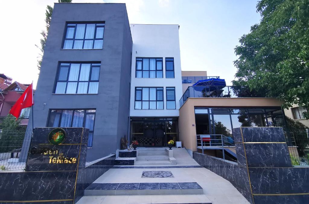 Golhisar Hotel | Garden terrace otel