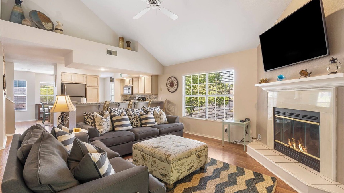 Medina County Condo | Garden View Escape | Resort Amenities