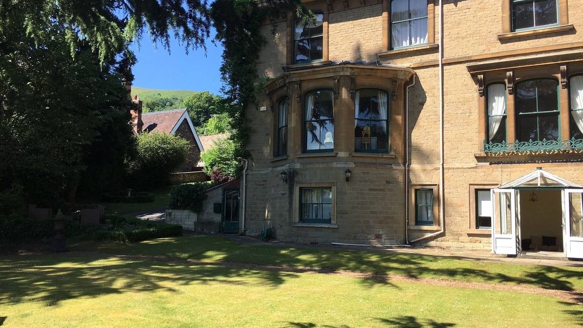 Malvern Apartment | Garden View in Beautiul and peacefull Malverns