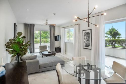 Nassau Apartment | Garden Villa Condo at ONE Cable Beach