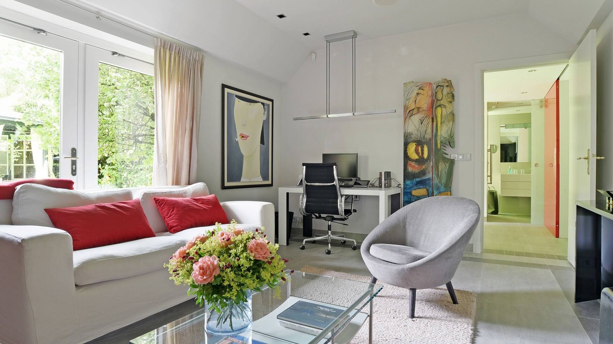 Haagse Hout Villa | Garden Villa, private oasis, close to City Centre