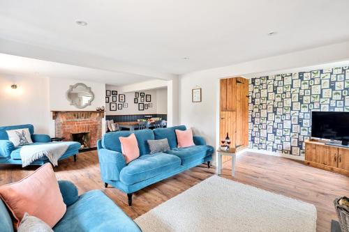 Buckland Newton House | Gardener's Cottage
