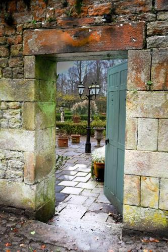 Lancaster House | Gardener's Cottage