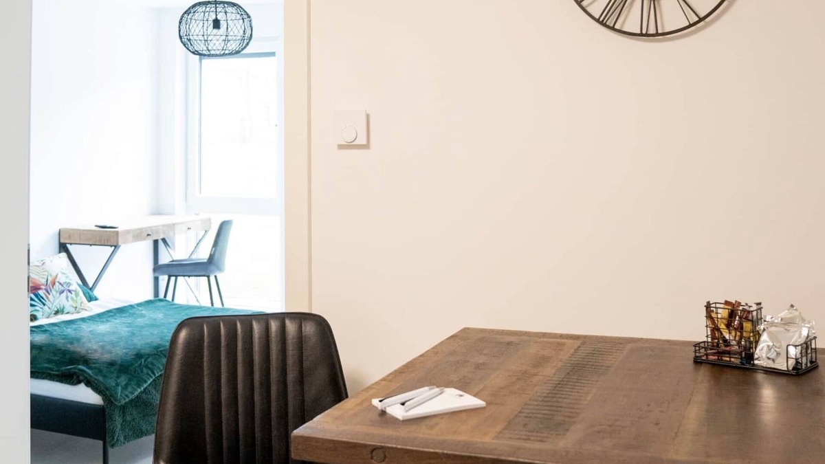 Dormagen Apartment | Gardenview Apartment No. 2 on the first floor right (garden view, terrace)