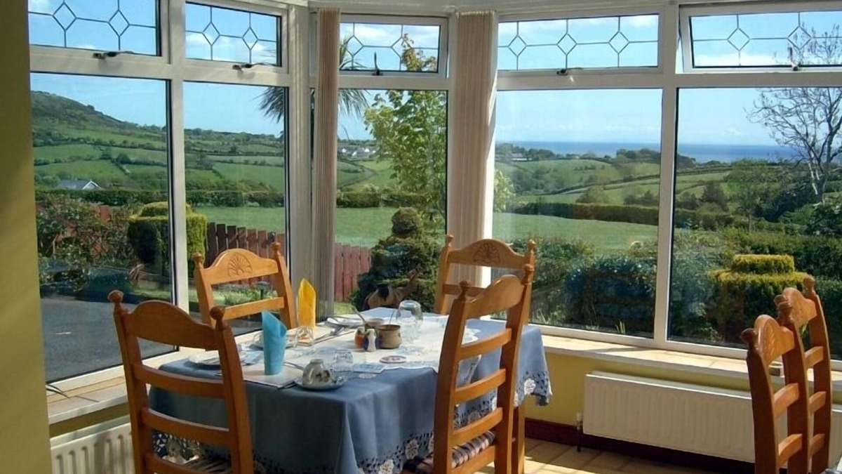 Cushendall Bed & Breakfast | Garron View Bed and Breakfast