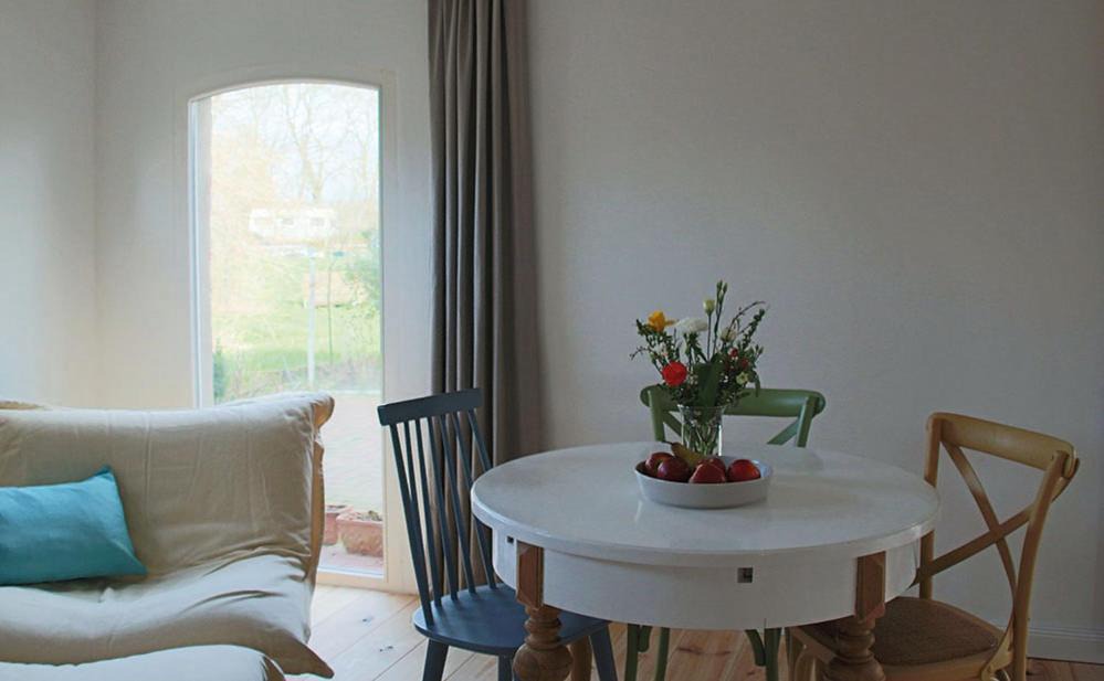 Nordleda Apartment | GartenGlück