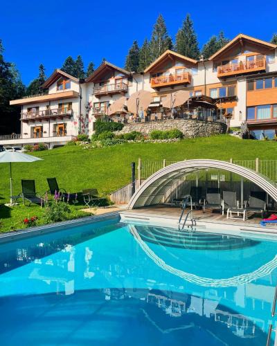 Oberndorf bei Kitzbuhel Apartment | Gartenhotel Rosenhof bei Kitzbühel