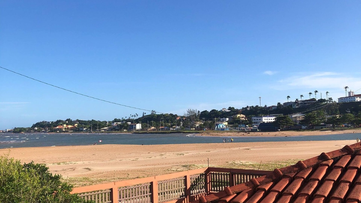 Bairro Novo House | Gaspar Duplex House "foot in the sand"