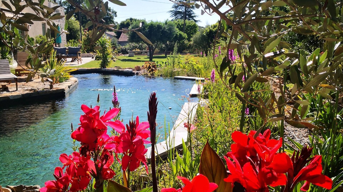 Besse-sur-Issole Apartment | Gaspard et Marianne, a chic vacation in the heart of Provence for 4 adults