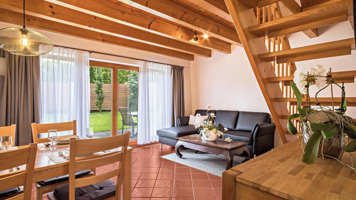 Langenargen Apartment | "Gästehaus Heilig Apartment 2" only a few meters from Lake Constance