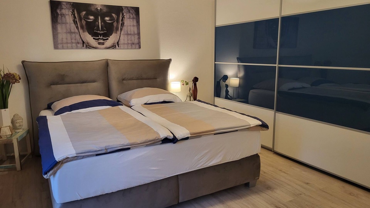 Saarlouis Apartment | Gästehaus Schwinn very modern and tastefully furnished arrive feel good