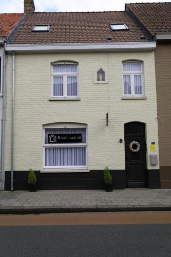 Eernegem Bed & Breakfast | Gastenkamers Boussemaere