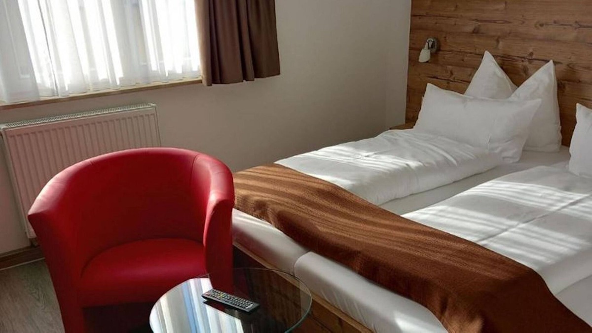 Calw House | Gasthaus Adler: Double Room with Private Bathroom