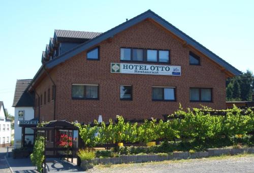 Heisterbacherrott Hotel | Gasthaus Otto
