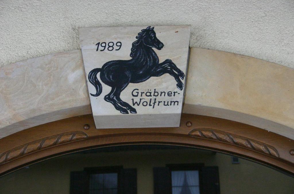 Goldmuhl House | Gasthof Hotel Schwarzes Roß