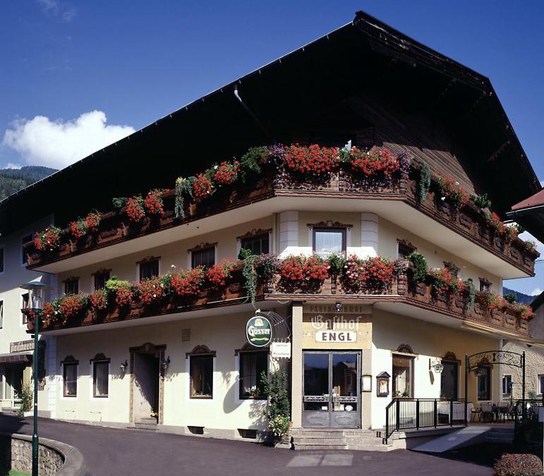 Kotschach-Mauthen Hotel | Gasthof-Fleischerei Engl