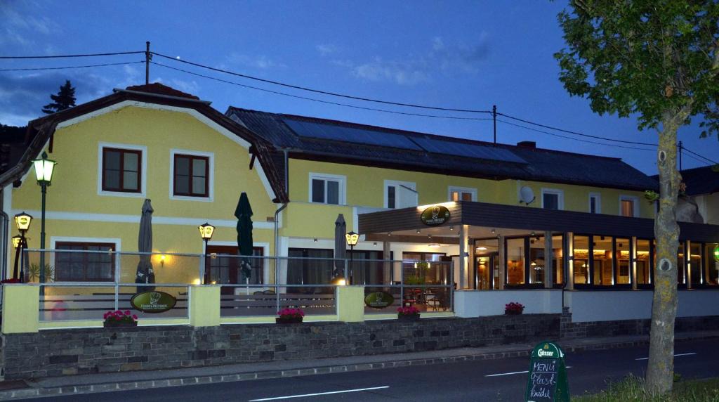 Marbach an der Donau House | Gasthof Haselberger