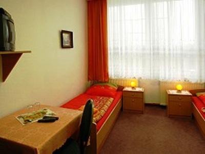 Prenzlau House | Gaststätte & Pension Am Tanger