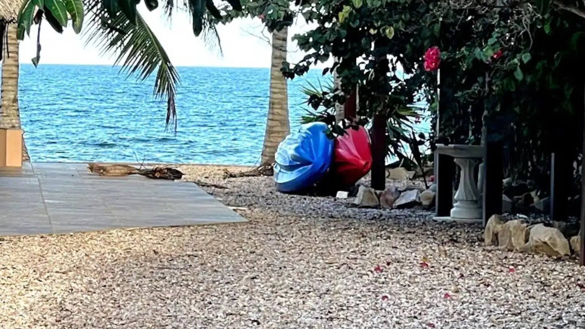 Sittee River House | Gate House @ Hopkins Beach Retreat, Beach-Pool-Bikes-Kayaks-safe neighborhood