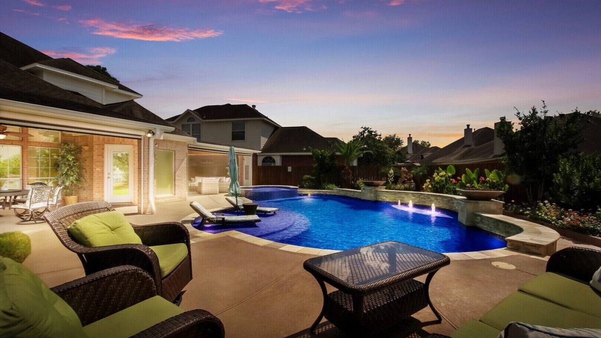 Spring House | Gated Community -Poolside Paradise with lake view and lots of amenities to enjoy