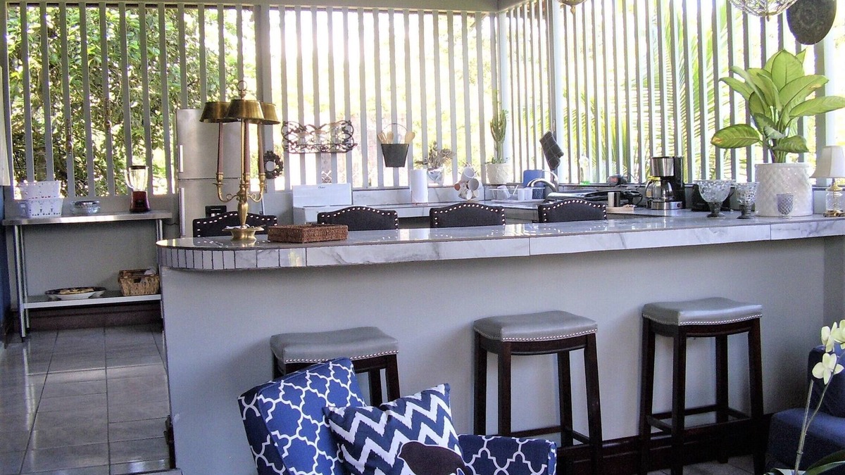 Guapiles Apartment | Gated duplex for up to 12 people with pool, FO internet, hot water