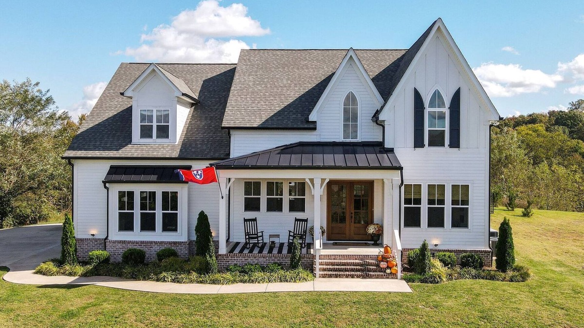 Thompson's Station House | Gated Private Estate With Pool, Hilltop Views, and Game Room on 8 acres