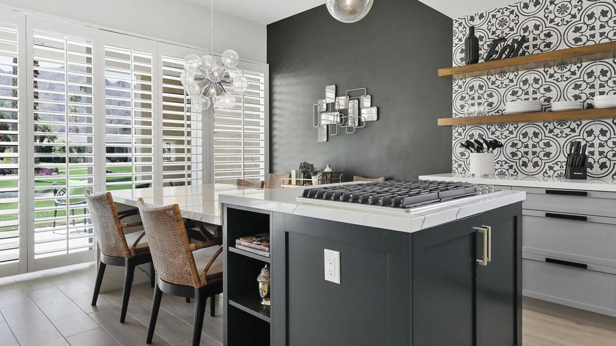 Indian Wells Condo | GATED, Spacious 2-bedroom condo in Indian Wells close to restaurants and more.
