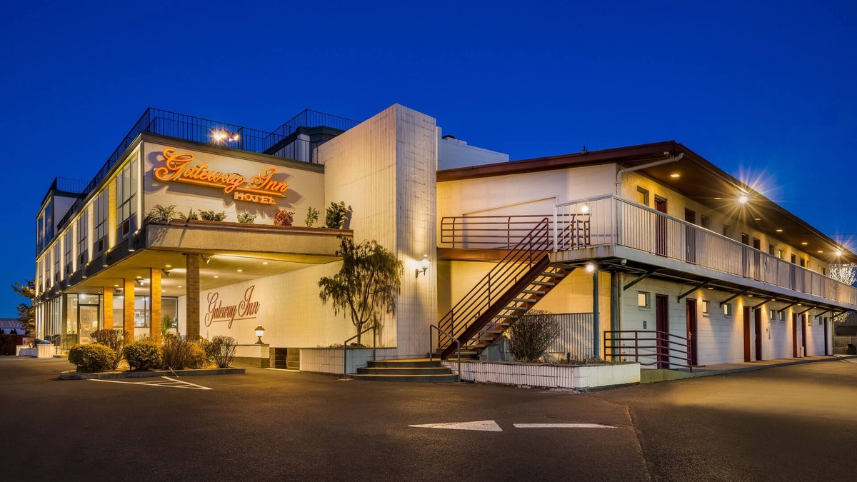 Merrick Hotel | Gateway Inn