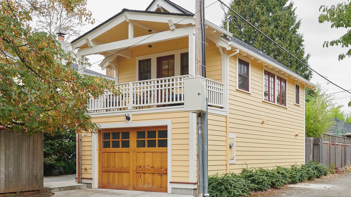 King House | Gateway to Alberta Arts, Mississippi Ave, and N. Williams Corridor