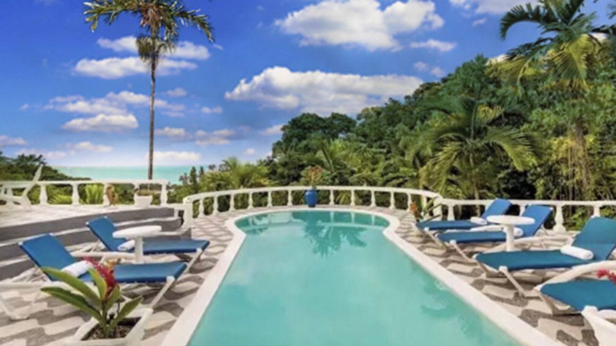Port Antonio Villa | Gather,relax, and indulge at Chateau, in your stunning private villa sleeps 12