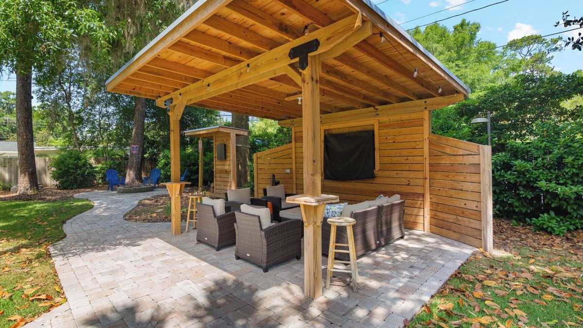 Gainesville House | Gator Shack, Luxury Chic!