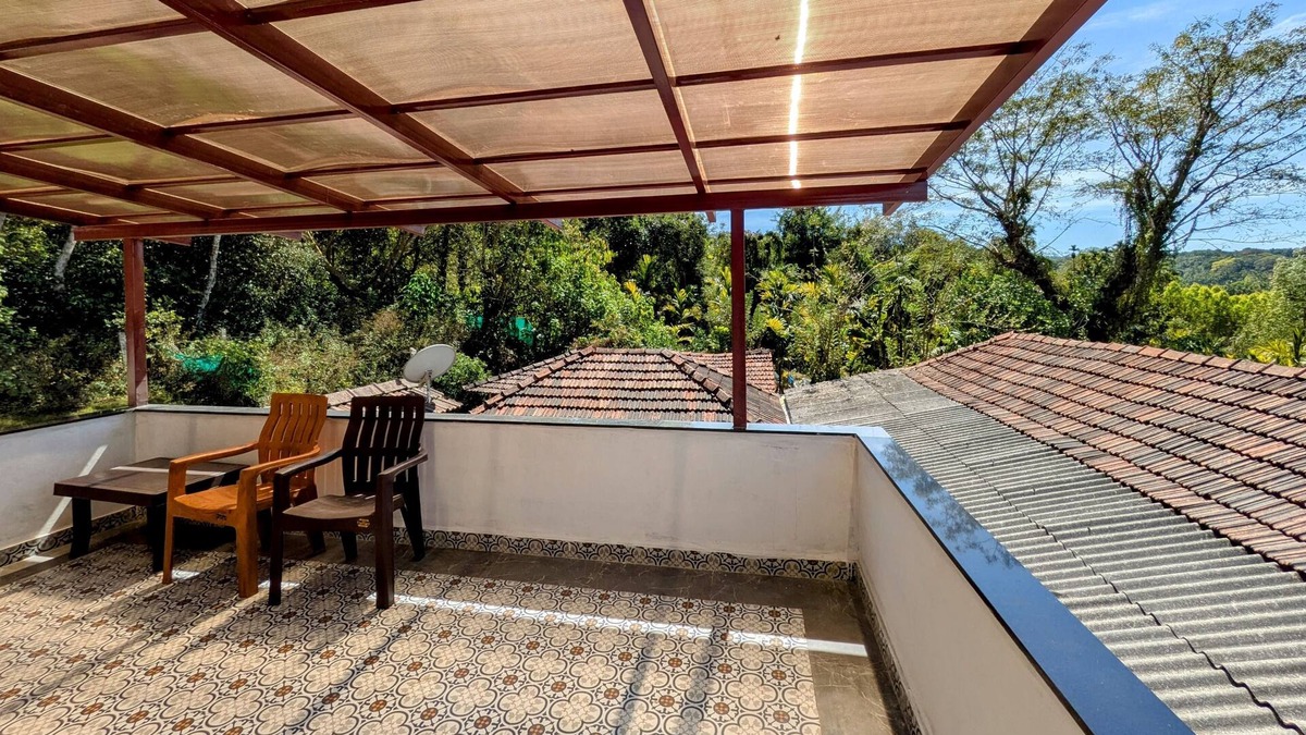 Sringeri Hotel | Gavi Homestay
