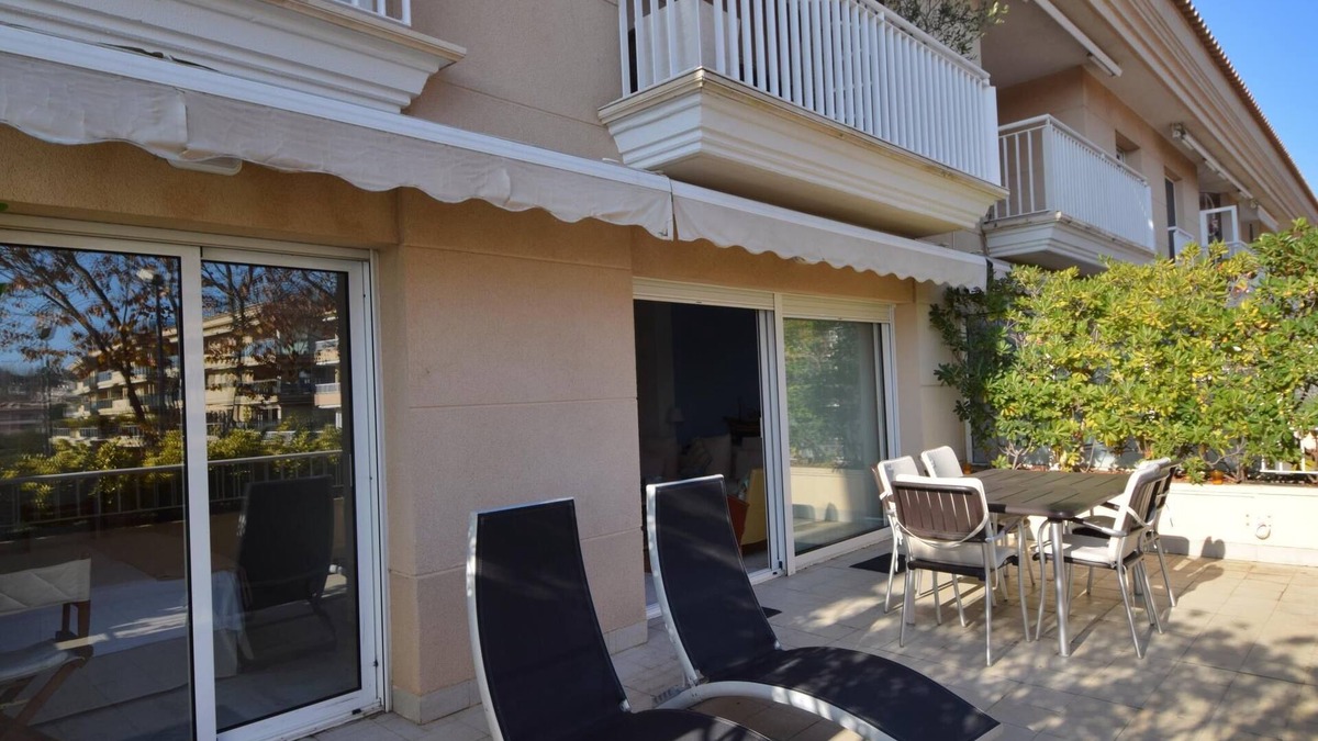 Sant Feliu de Guixols Apartment | Gavina CostaBravaSi - Pool, Beach, A/C, PK